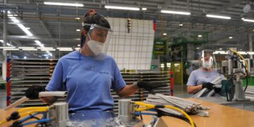 La actividad económica sigue en alza