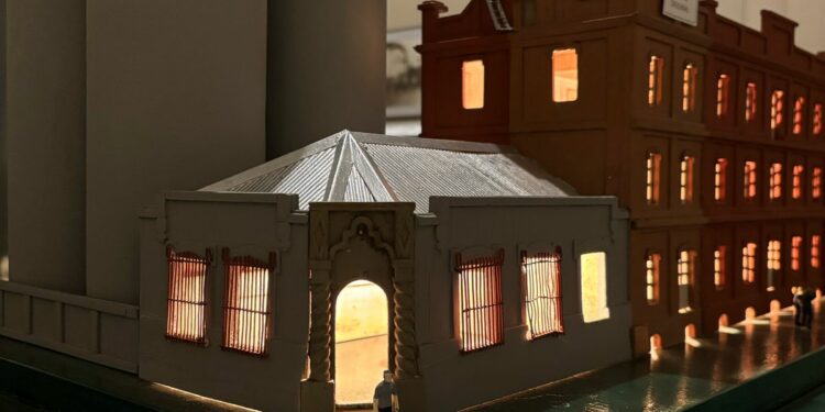 Una joya recuperada: la restauración de una maqueta histórica en Morteros