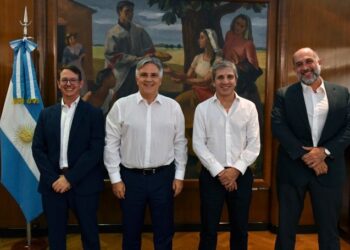 Llaryora espera que la Nación reabra el grifo de fondos para la Caja