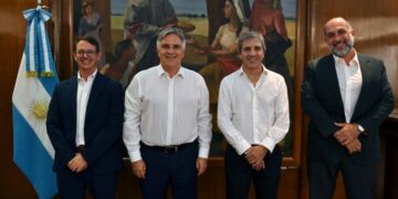 Llaryora espera que la Nación reabra el grifo de fondos para la Caja