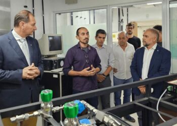 Impulsan la producción de hidrógeno verde con el primer electrolizador fabricado en Argentina