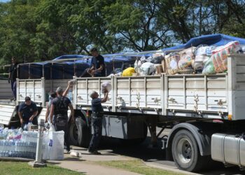 La Universidad Provincial envió el último cargamento de donaciones para Bahía Blanca: 90 toneladas
