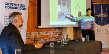 Talleres para prevención de estafas virtuales destinados a adultos mayores