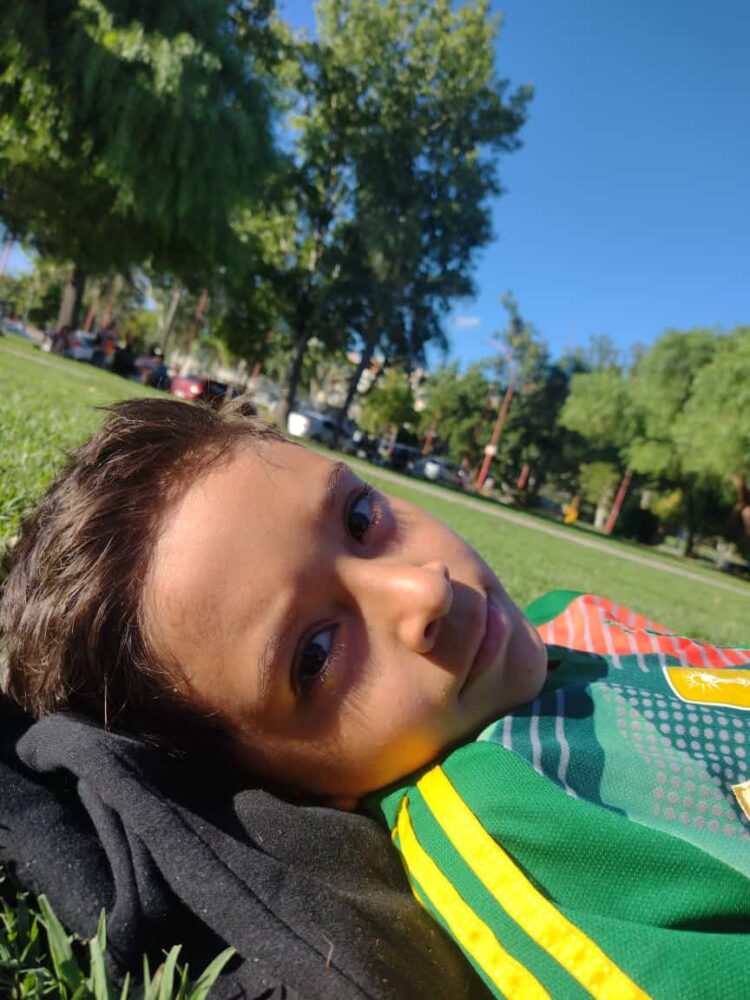 Benicio tiene 8 años y necesita urgente un medicamento