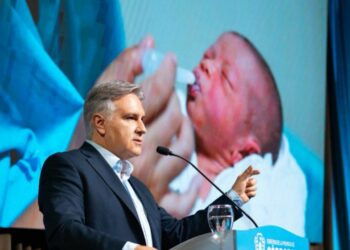 Llaryora anunció que la Maternidad Provincial ampliará un 30% la capacidad de camas de neonatología