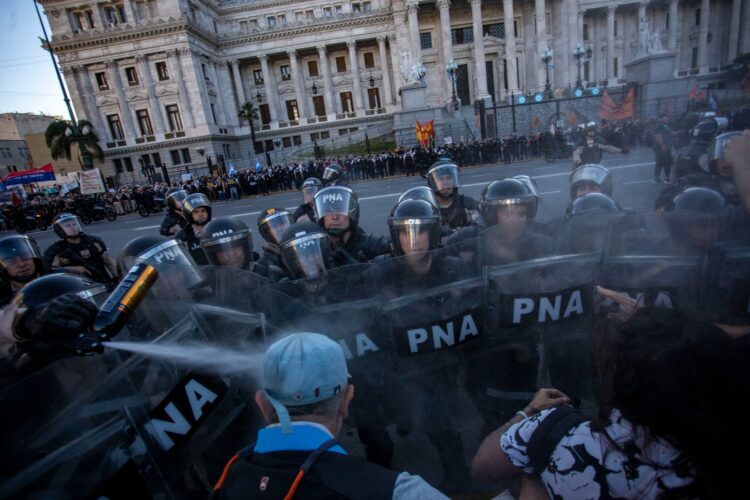 Fuerte operativo para la marcha de jubilados