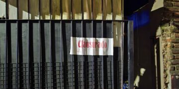 Clausuraron fiesta clandestina en barrio Villa Revol