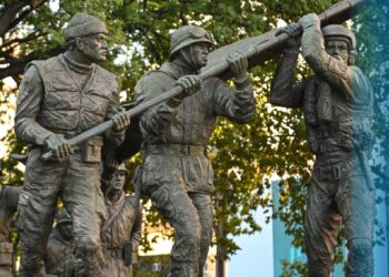 Homenaje a los veteranos de Malvinas con vigilia y espectáculos culturales