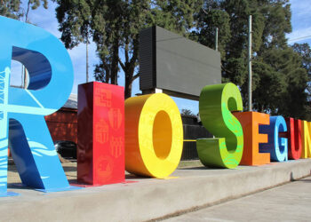 Un joven fue asesinado a puñaladas y su padre está detenido