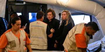 Milei anunció un fondo de $200.000 millones para los damnificados en Bahía Blanca