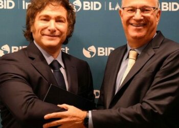 El BID y el Banco Mundial aportarán otros US$ 22.000 millones