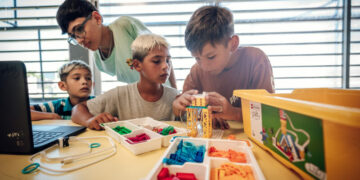 Dos talleres gratuitos de robótica con LEGO para niños y niñas