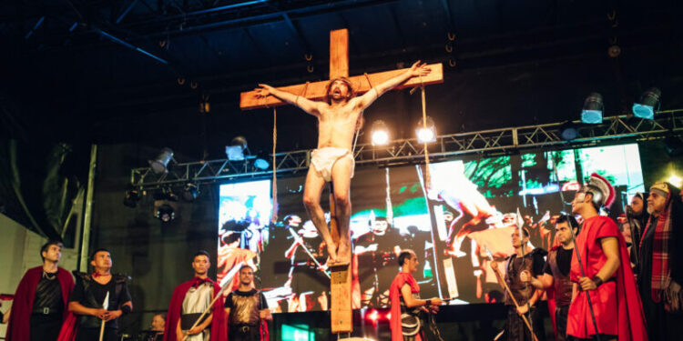 Semana Santa: realizarán un Vía Crucis este viernes desde las 20:30 horas