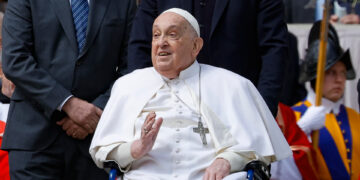 El papa Francisco participó de la misa por el Domingo de Ramos: «Buena Semana Santa»