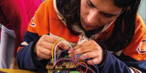 Abrió la convocatoria para presentar proyectos científicos, tecnológicos y artísticos Abrió la convocatoria para presentar proyectos científicos, tecnológicos y artísticos