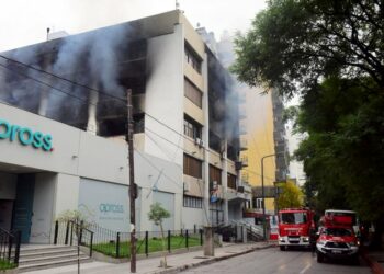 Apross: la oposición reclama explicaciones y lanza sospechas