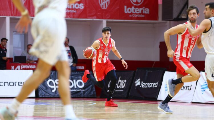 Instituto se despertó y venció a Zárate sobre el final