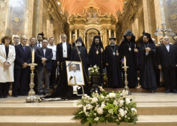 Ceremonia interreligiosa por el papa Francisco