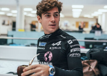 Colapinto viaja a Miami con Alpine y crecen los rumores de su vuelta a la Fórmula 1