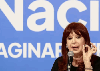 Cristina Kirchner criticó la política económica de Milei y defendió los logros salariales del peronismo