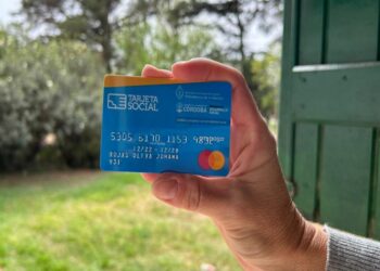 Tarjeta social: cuándo y cómo se acredita el monto de abril