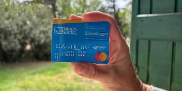 Tarjeta social: cuándo y cómo se acredita el monto de abril