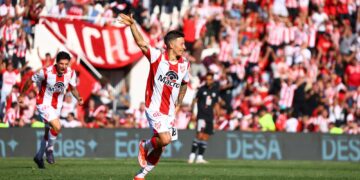 Instituto goleó a Riestra, se  ilusiona y espera a Oldrá