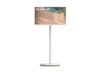 Llegó al país un televisor multiuso autoportante