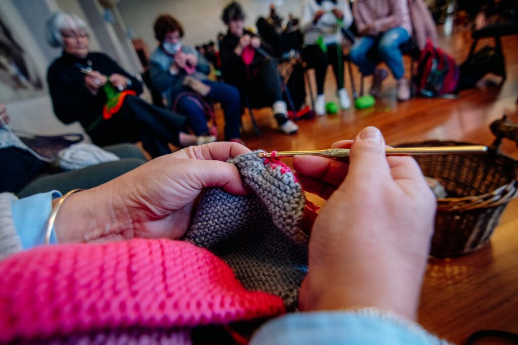 La campaña “Tejido Solidario” invita a enlazar historias