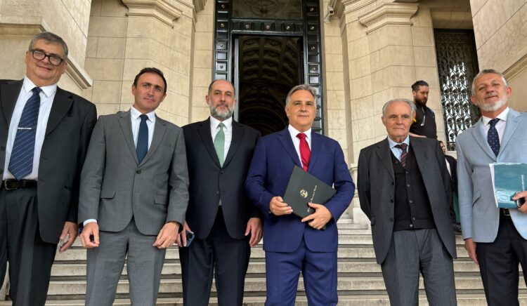 El Gobernador adelantó que habrá una próxima reunión en 15 días para analizar propuestas concretas ante el planteo de Córdoba.