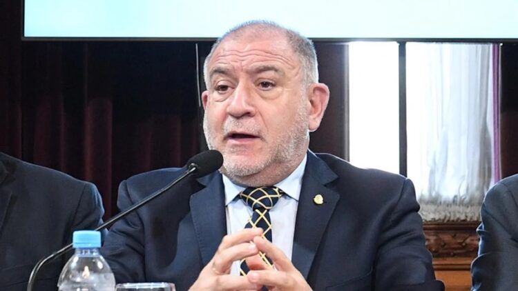 El senador nacional también se refirió al vínculo con el diputado radical Rodrigo de Loredo.