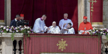 El papa Francisco hizo un contundente llamado en su mensaje de Pascua