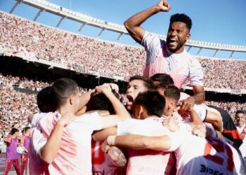 El Superclásico puede terminar en Tribunales: un futbolista de River analiza denunciar a uno de Boca