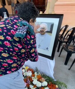 Misa en la explanada de la Catedral: tributo a un líder que inspiró esperanza
