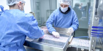 El Laboratorio Municipal superó el millón y medio de comprimidos de paracetamol
