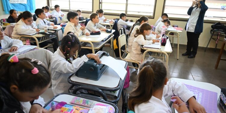 5° grado en la Escuela Gobernador Díaz de Hernando.
