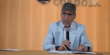 Quinteros reiteró el mensaje del gobierno: “Los buenos son los de azul”