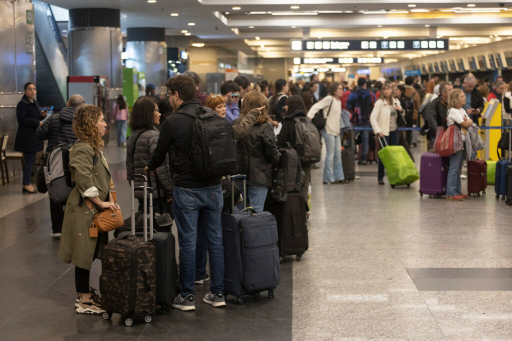 Semana Santa: viajaron 2,7 millones de turistas pero la cantidad cayó 16% respecto a 2024