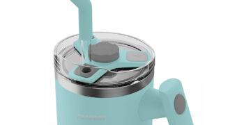 Un nuevo y atractivo vaso térmico con tapa antiderrame