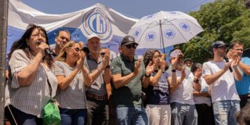 Paro general con una marcha  y acto en el centro de nuestra ciudad