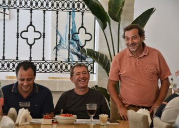 Aseguran que la UCR tiene la “obligación” de convocar a internas