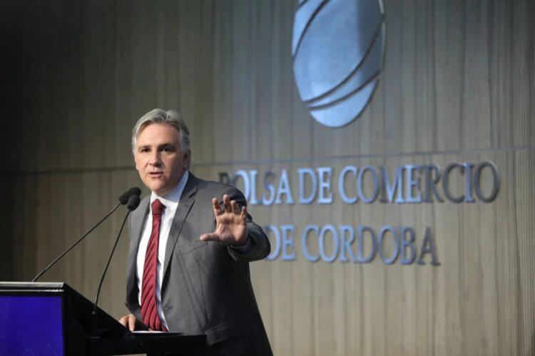 El gobernador Martín Llaryora.