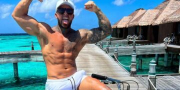 Eres pobre y además tienes panza, bro