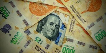 De cuánto fue la devaluación del peso en el primer día del dólar sin cepo