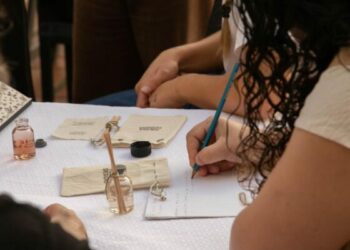 Talleres gratuitos de diseño: creatividad en diversos espacios culturales