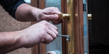 Desalojan a un hombre denunciado por violencia de género que ocupaba la casa de su expareja