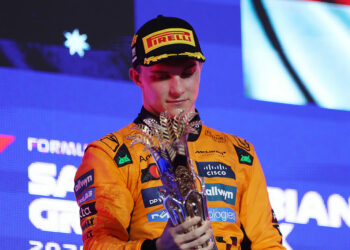Piastri ganó la carrera desde la primera curva en Arabia Saudita
