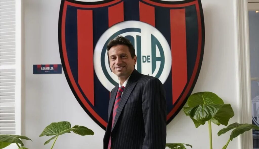 Echaron a un empleado de la Jefatura de Gabinete luego de la coima recibida por el presidente de San Lorenzo