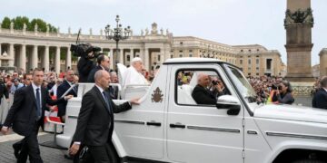 “Gracias”: el conmovedor último gesto del papa Francisco hacia un trabajador