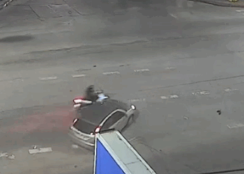 Un conductor fue detenido tras chocar a un motociclista y darse a la fuga